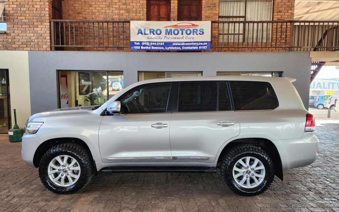 2017 TOYOTA LANDCRUISER 200 V8 4.5D VX A/T